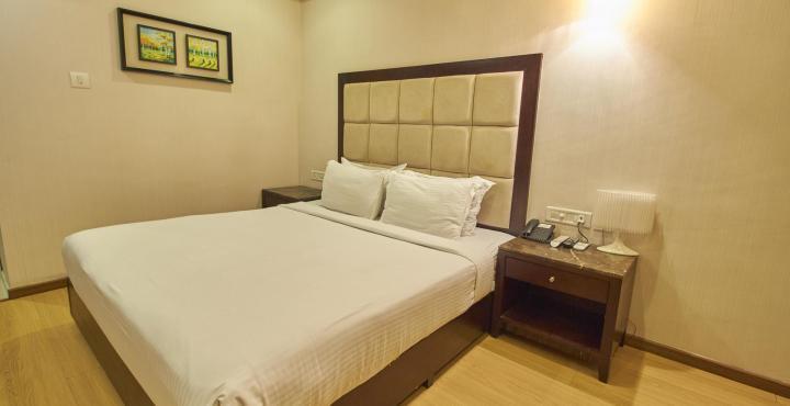 Treebo Trend Hotel Parker 아흐메다바드 외부 사진
